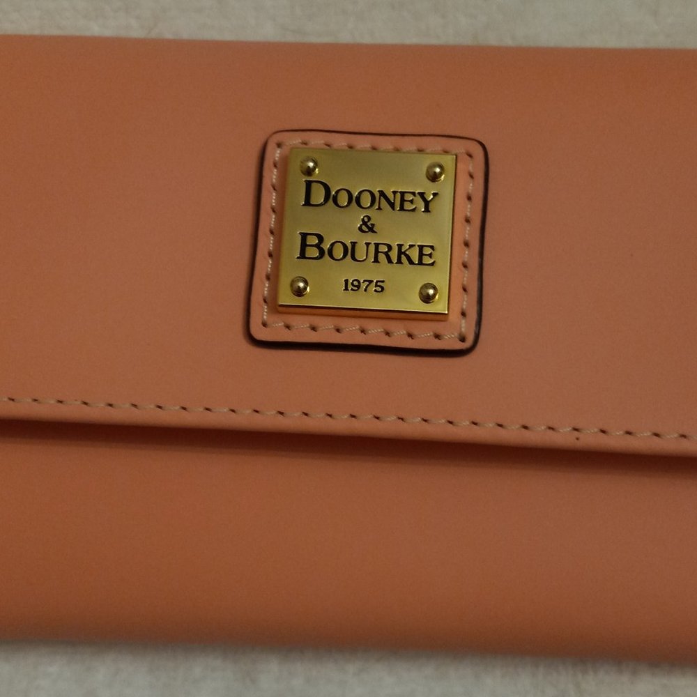 Dooney & Bourke Leather Beacon Flap 6" Wallet